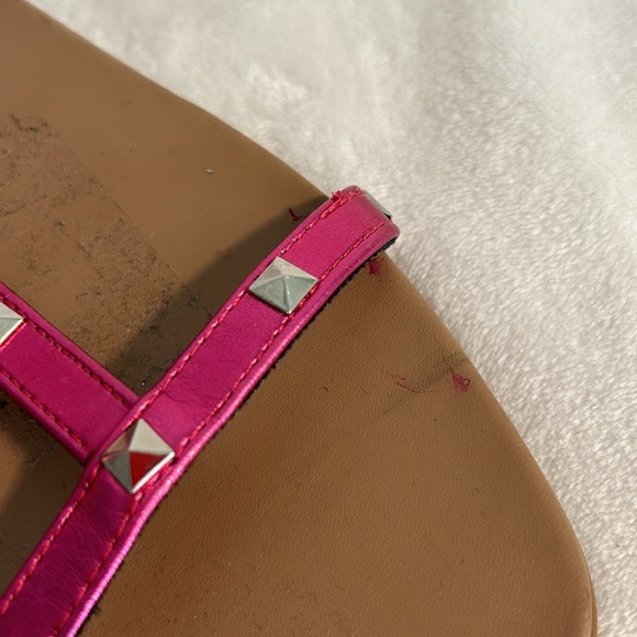 NWOT 14th & Union Finley Metallic Pink Studded Detail Sandals - Picture 4 of 10
